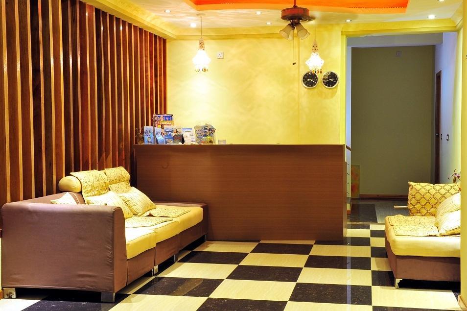 Hotel Ui Inn Мале Екстериор снимка