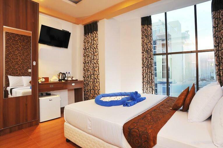 Hotel Ui Inn Мале Екстериор снимка